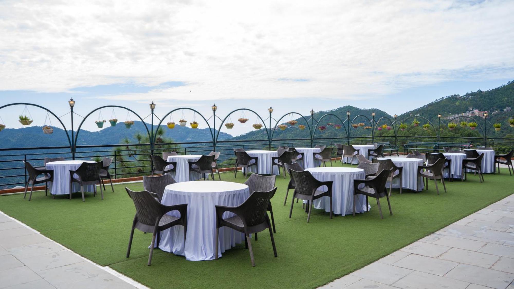 Winnies Holiday Resort & Spa Kasauli Exterior foto